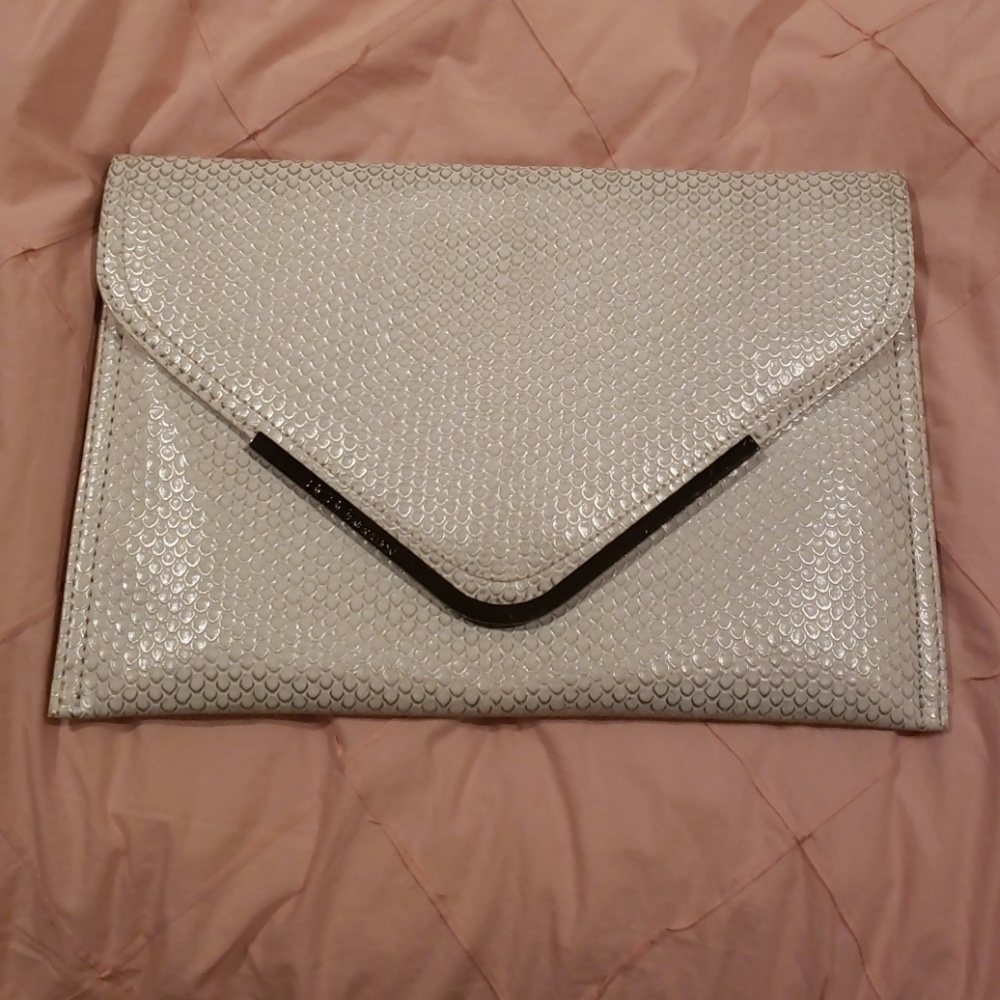 Bcbg white clutch
